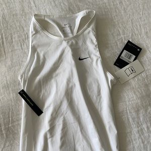 Nike Dri-fit tank NWT